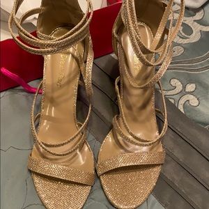 Gold and things ☺️